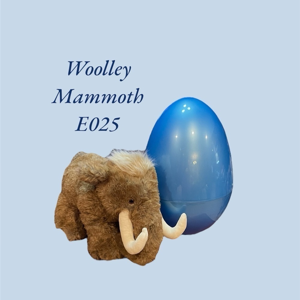 E025 NWT WOOLLY MAMMOTH GRAND HATCHLING
